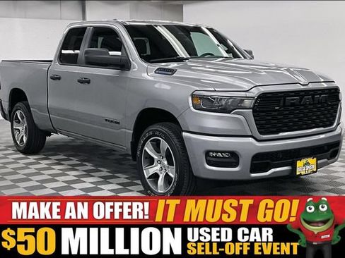 Used 2025 RAM 1500 Tradesman AWD/4WD image 1