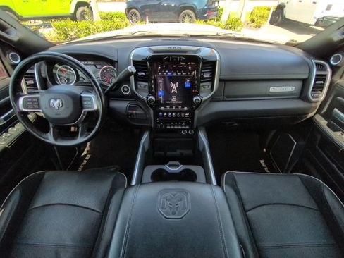 Used 2020 RAM 2500 Laramie AWD/4WD image 15