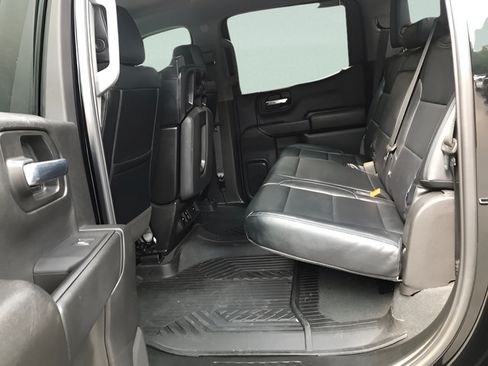 Used 2026 Chevrolet Silverado 1500 Custom Trail Boss w/ LPO, Utility Wall Package AWD/4WD image 9