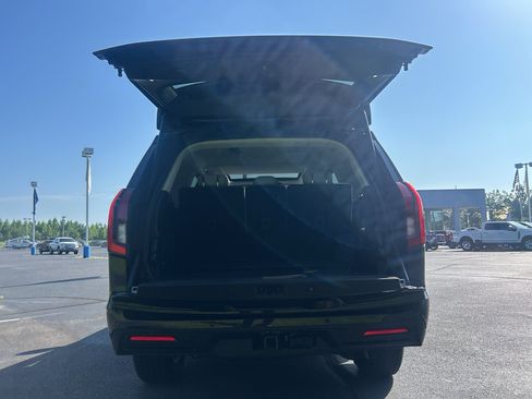 Certified 2025 Ford Expedition Active AWD/4WD image 21