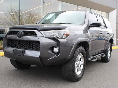 Used 2015 Toyota 4Runner SR5 image 1