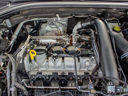 Used 2019 Volkswagen Jetta S w/ Driver Assistance Package image 31