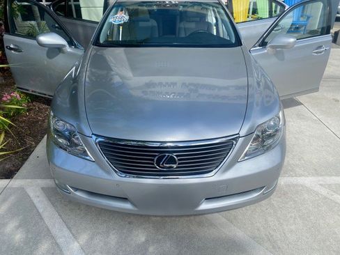 Used 2008 Lexus LS 460 image 18