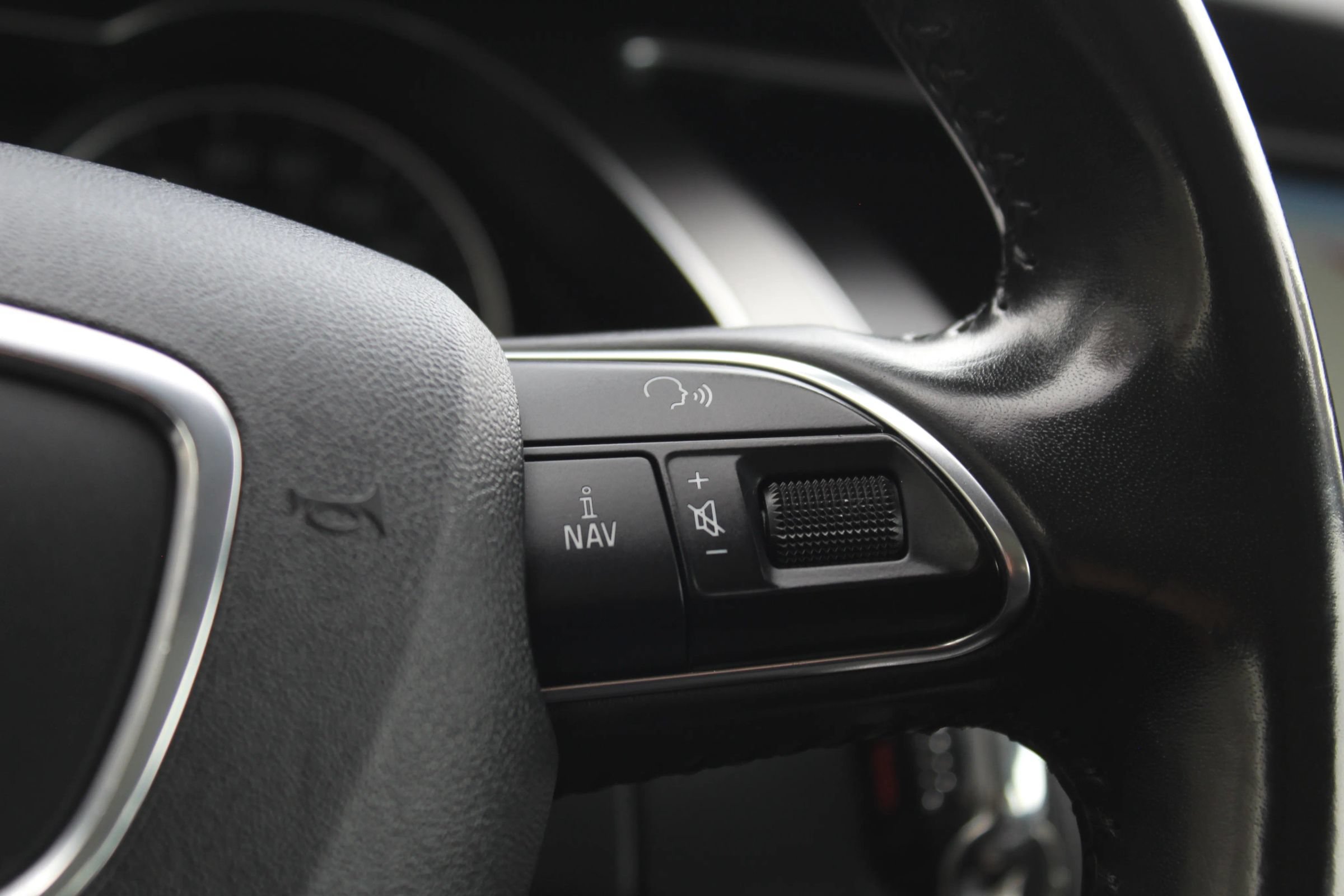 Used 2013 Audi A4 Premium Plus AWD/4WD image 27