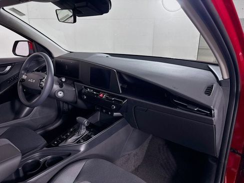 New 2026 Kia Niro LX image 26