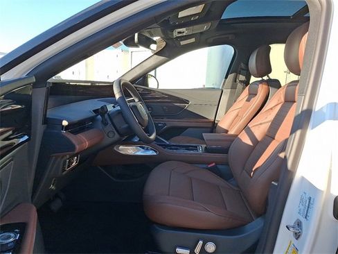 New 2026 Lincoln Nautilus Reserve w/ Jet Appearance Package image 6