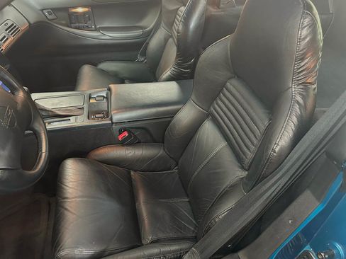 Used 1995 Chevrolet Corvette Coupe RWD image 13