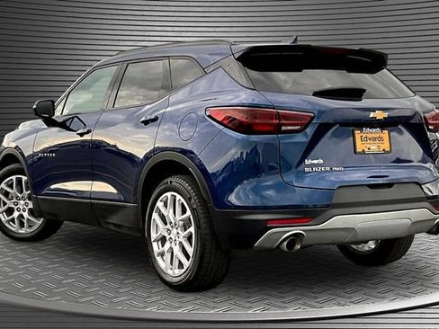 Used 2023 Chevrolet Blazer LT AWD/4WD image 4