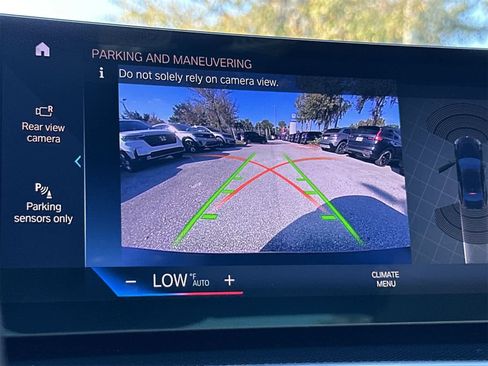 Used 2023 BMW 230i xDrive Coupe image 19