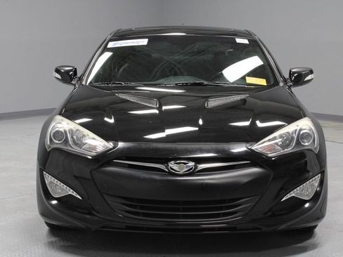 Used 2016 Hyundai Genesis Coupe 3.8 RWD image 5