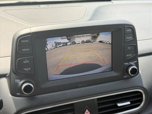Used 2020 Hyundai Kona SE FWD image 13