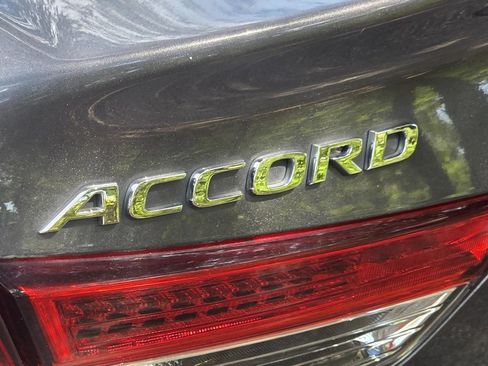 Used 2019 Honda Accord EX-L image 27