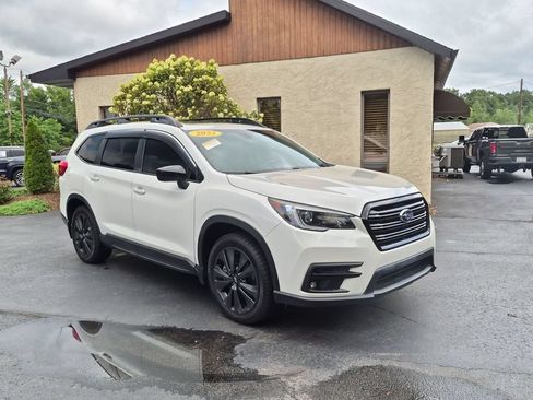 Used 2022 Subaru Ascent Onyx Edition AWD/4WD image 3
