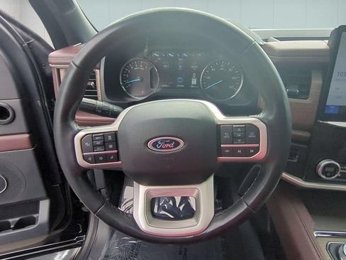 Used 2024 Ford Expedition Limited AWD/4WD image 19