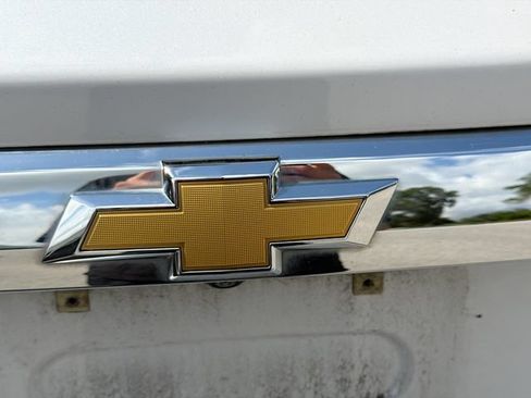 Used 2019 Chevrolet Traverse LT w/ LPO, Cargo Package FWD image 10