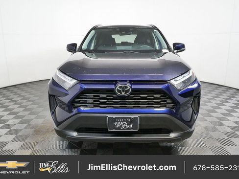 Used 2024 Toyota RAV4 XLE FWD image 33
