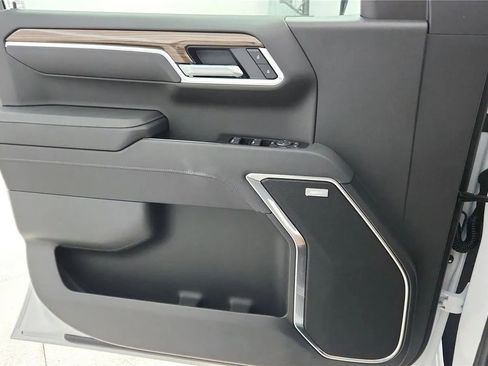 Used 2025 Chevrolet Silverado 1500 RST w/ All Star Edition Plus AWD/4WD image 32