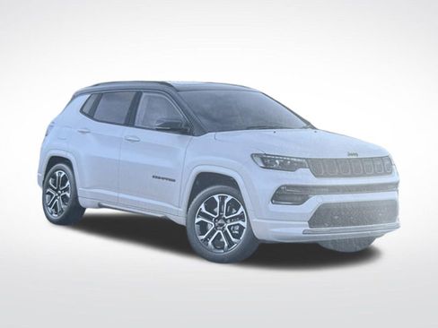 Used 2022 Jeep Compass High Altitude AWD/4WD image 29