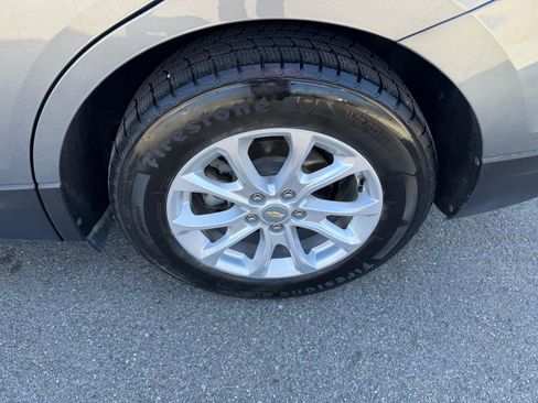 Used 2019 Chevrolet Equinox LT image 36