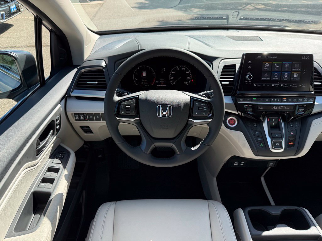New 2026 Honda Odyssey EX-L image 3