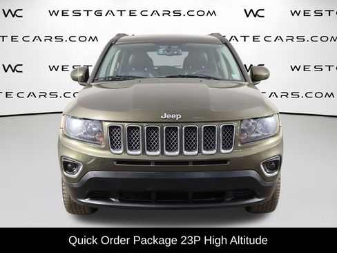 Used 2016 Jeep Compass High Altitude image 2