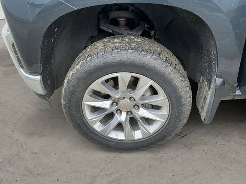 Used 2022 Chevrolet Silverado 1500 LTZ image 10