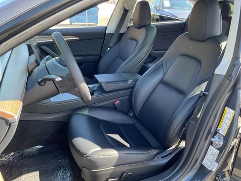 Used 2023 Tesla Model 3 Standard Range RWD image 18
