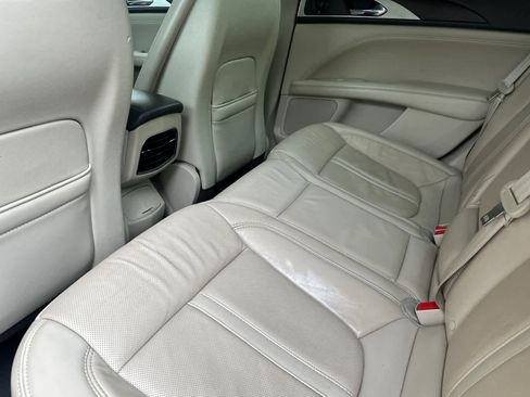 Used 2018 Lincoln MKZ Reserve image 4