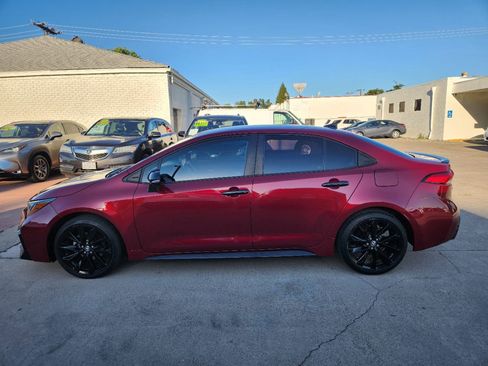 Used 2022 Toyota Corolla SE w/ Carpet Mat Package (TMS) FWD image 3