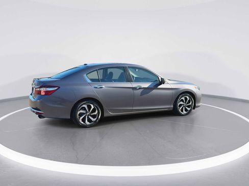 Used 2016 Honda Accord EX-L image 8