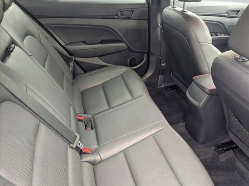 Used 2017 Hyundai Elantra Sport image 18