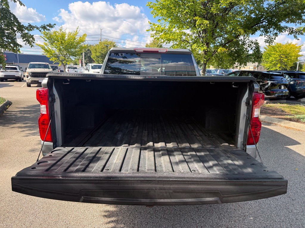 Used 2019 Chevrolet Silverado 1500 LT w/ All-Star Edition AWD/4WD image 9