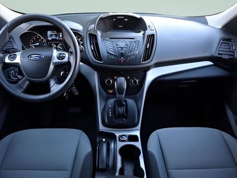Used 2016 Ford Escape S FWD image 8