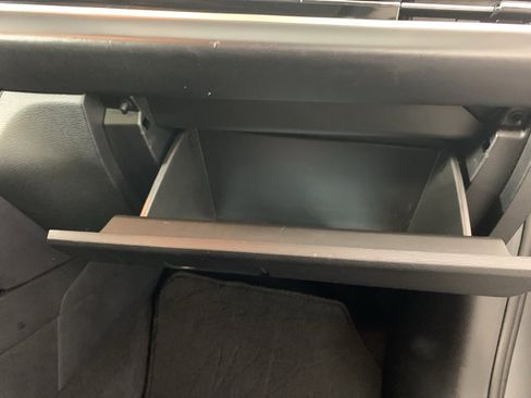 Used 2024 Mitsubishi Outlander SE image 43