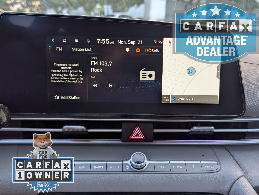 Used 2025 Hyundai Elantra SEL FWD image 8