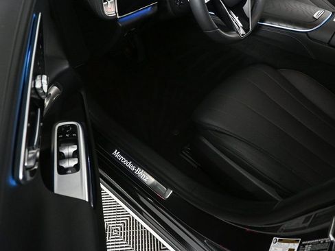 Certified 2025 Mercedes-Benz E 450 E 450 image 7