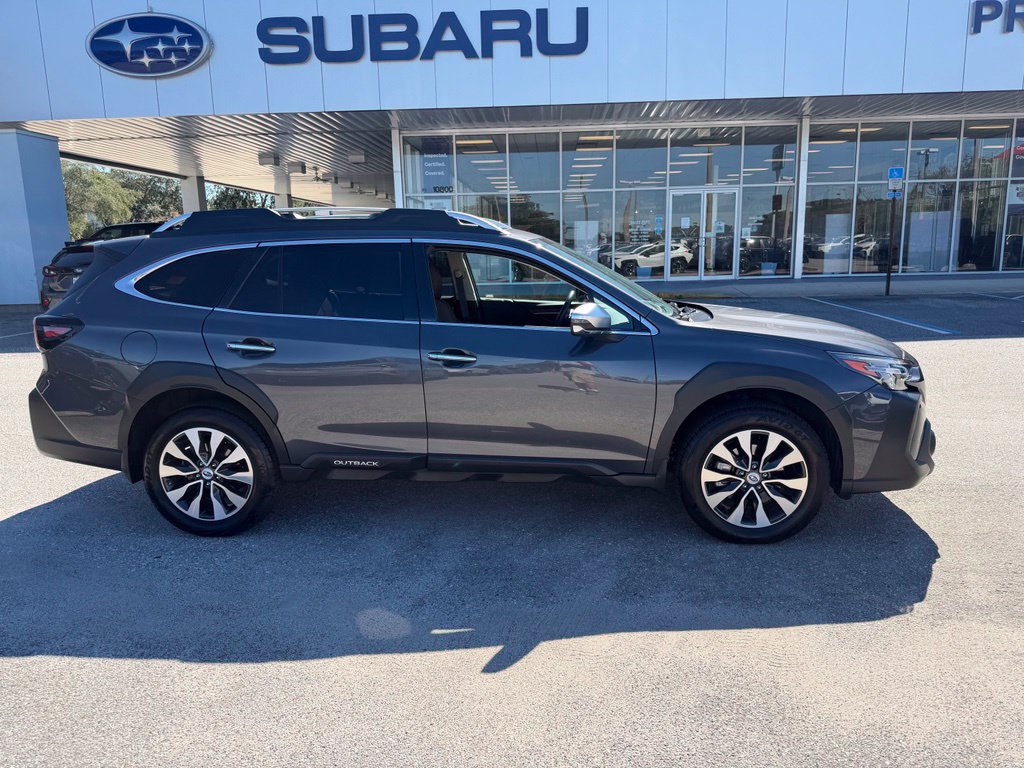 Used 2024 Subaru Outback Touring XT AWD/4WD image 2