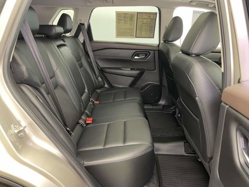 Used 2022 Nissan Rogue SL AWD/4WD image 22