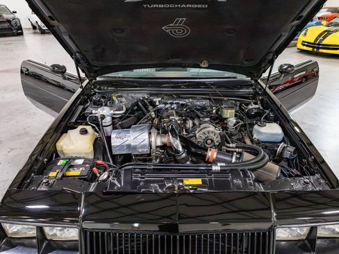 Used 1987 Buick Regal Coupe RWD image 17