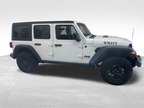 Used 2024 Jeep Wrangler Willys image 19
