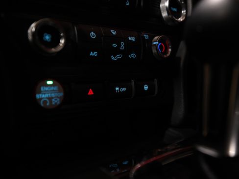 Used 2016 Ford Mustang w/ Interior & Wheel Package image 20