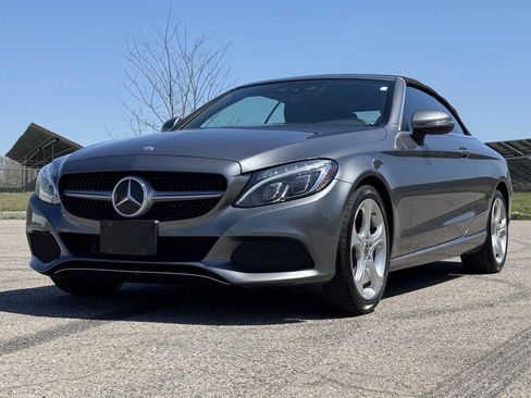 Used 2017 Mercedes-Benz C 300 4MATIC Cabriolet image 2
