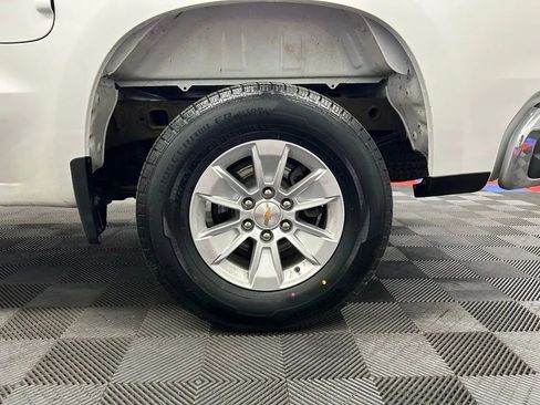 Used 2025 Chevrolet Silverado 1500 LT w/ Work Truck Package AWD/4WD image 23