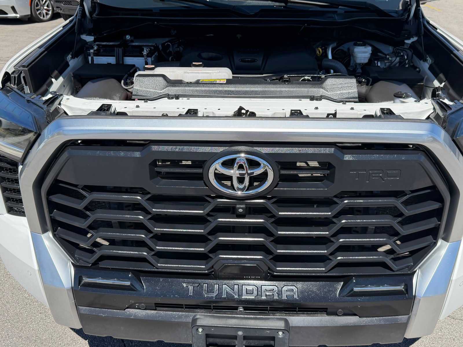 Used 2022 Toyota Tundra Limited w/ TRD Off-Road Package AWD/4WD image 34