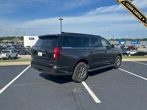 Used 2025 Ford Expedition Max Active RWD image 9