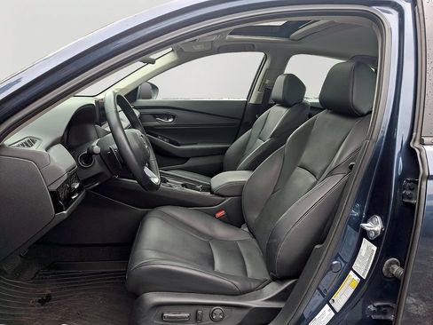 Used 2023 Honda Accord Touring image 15