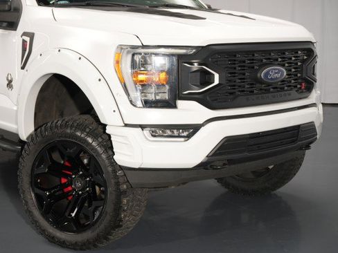 Used 2021 Ford F150 XLT w/ Equipment Group 302A High AWD/4WD image 10