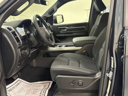New 2026 RAM 1500 Big Horn AWD/4WD image 9