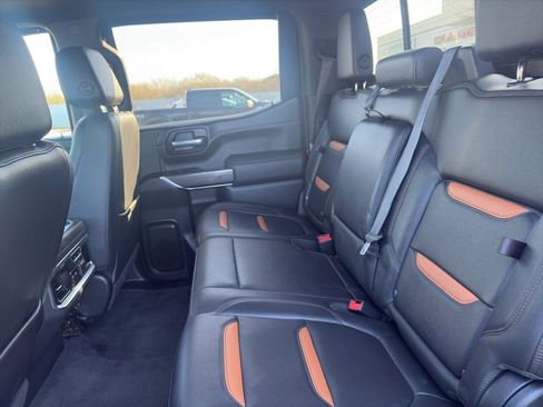 Used 2021 GMC Sierra 1500 AT4 w/ Technology Package image 17