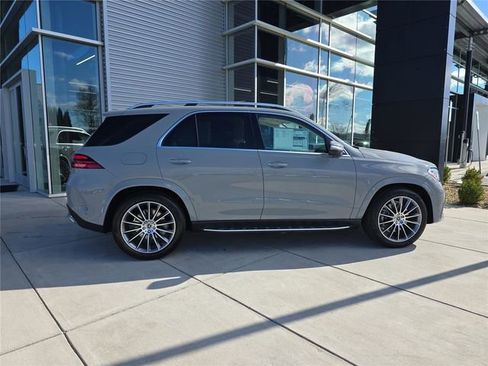 New 2026 Mercedes-Benz GLE 450 4MATIC image 2